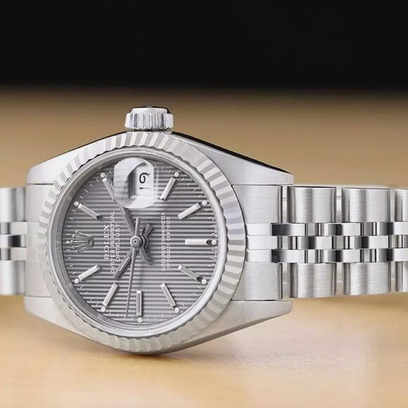 Sale! Ladies Rolex Gray 18k White Watch main image 6
